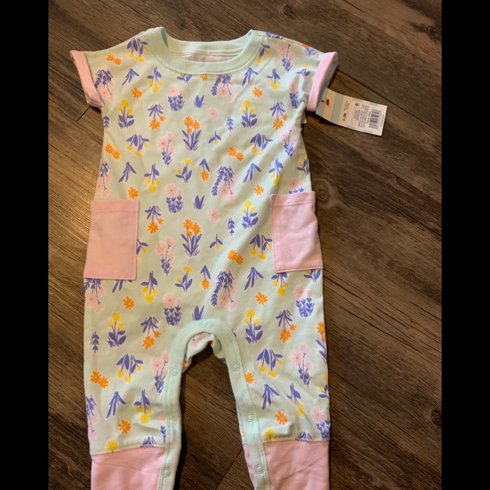 Cloud island 0-3 m jumpsuit + bib NWT
